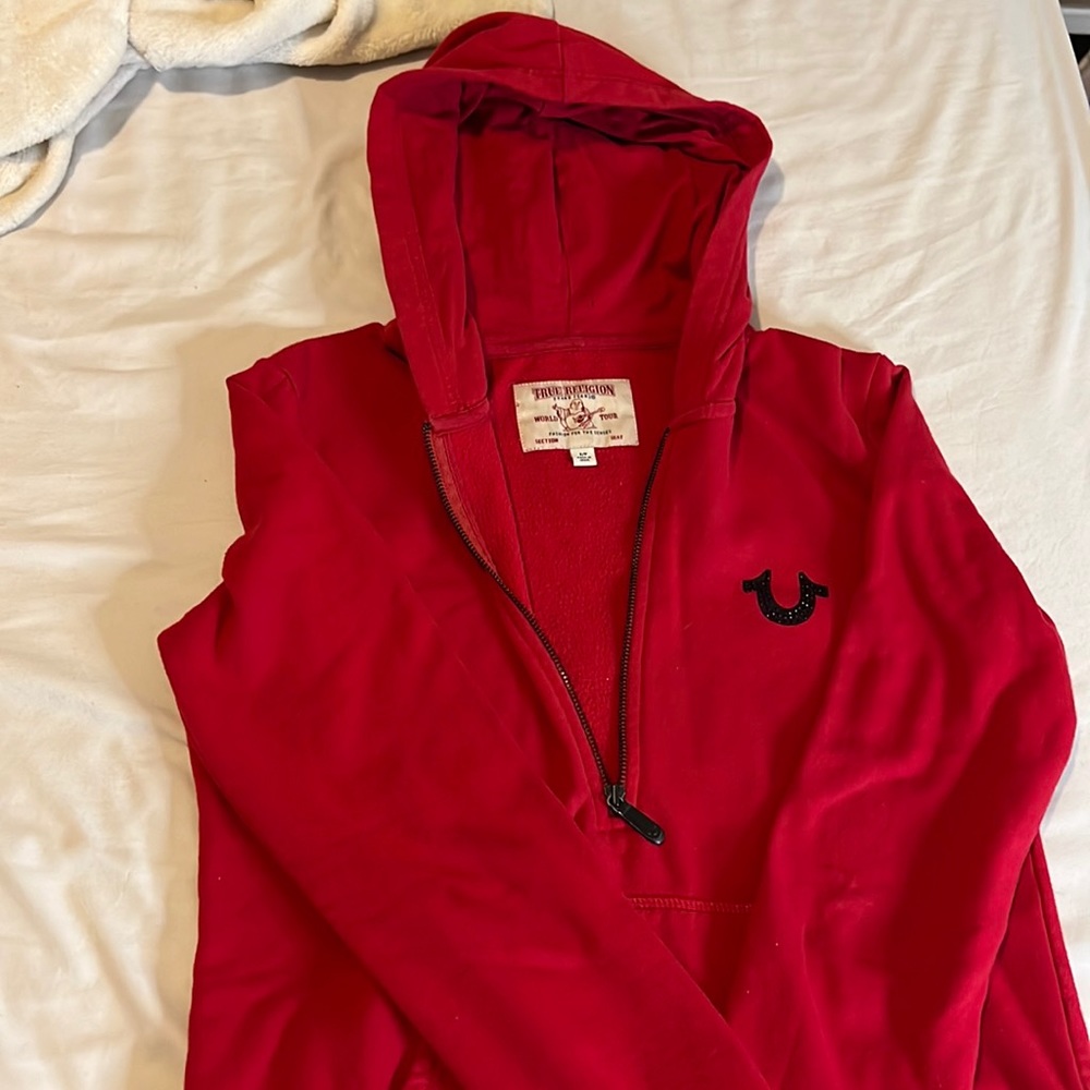 True Religion Long sleeve half zip barely worn!